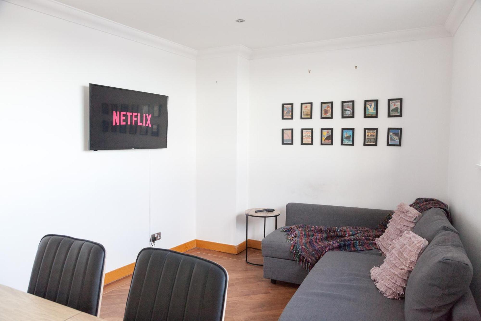Weekly & Monthly Stays In Penthouse For Contractors Or Leisure Single Or Superking Beds Available Birkenhead Exterior foto